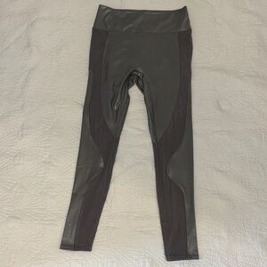 Fabletics grey shine High-Waisted Leggings